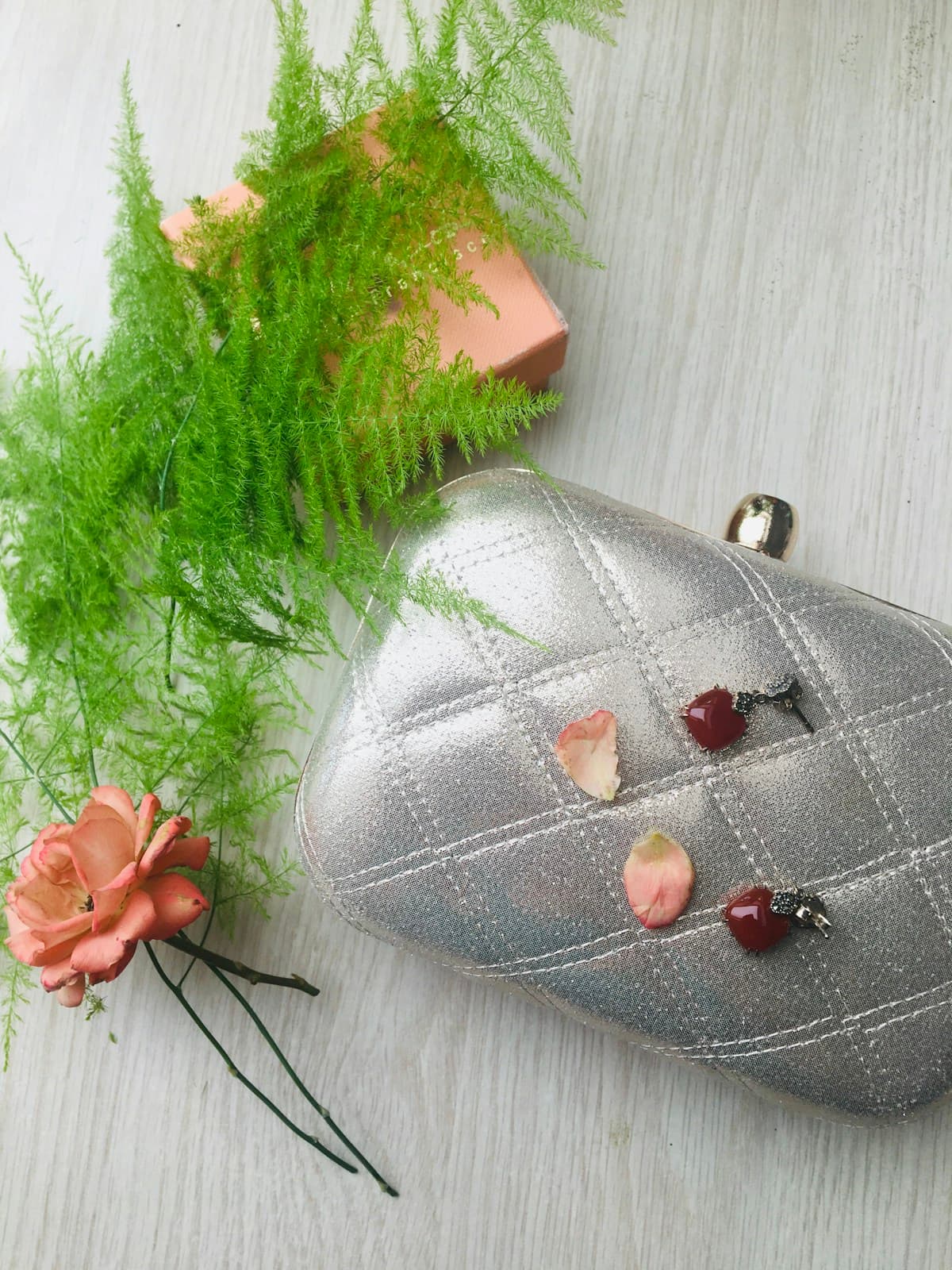 Kleio Velvet Envelope Clutch