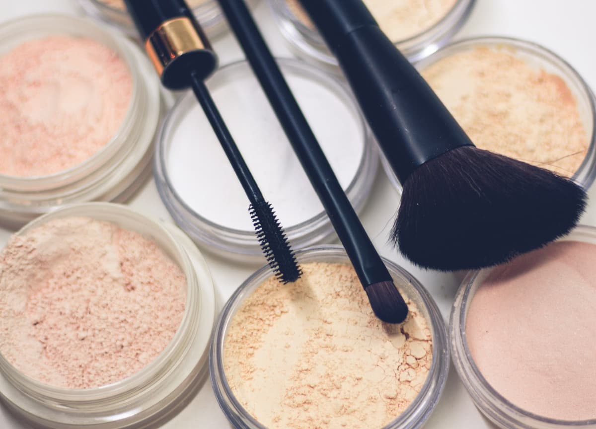 Lakme 9to5 Weightless Mousse Foundation