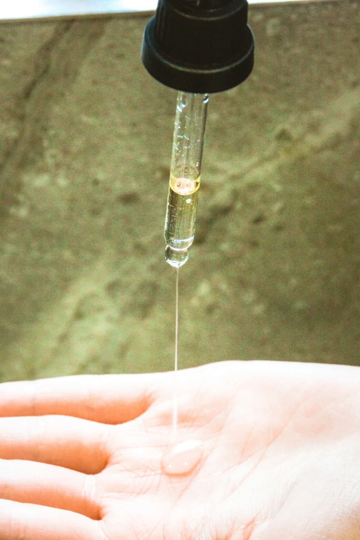 Minimalist Vitamin C 10% Face Serum
